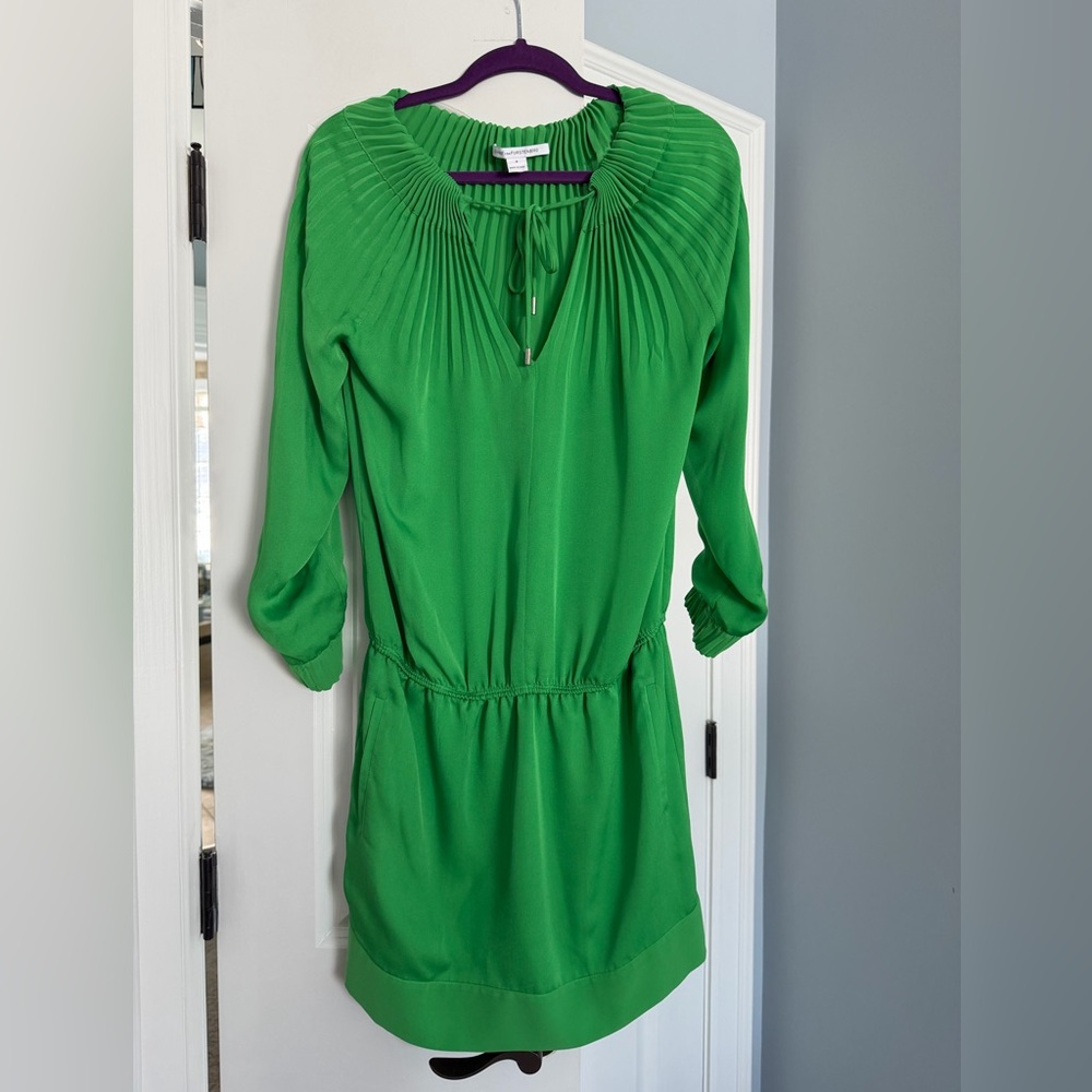 Diane Von Furstenberg Vibrant Green Long Sleeve Dress